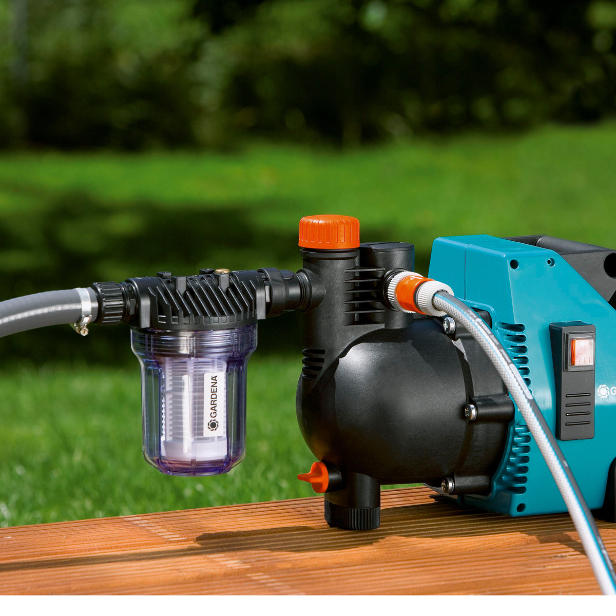 Gardena Pump Pre-filter Housing, Small, with Nylon Cartridge (250 micron) - product photo 3 of 3